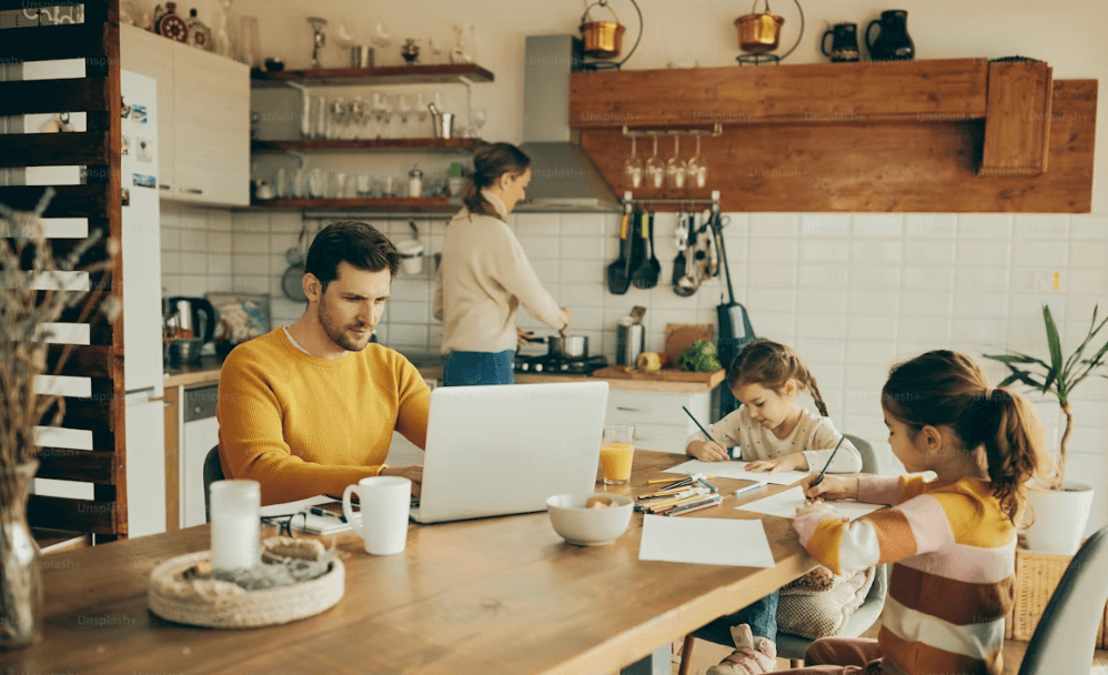 Control horario en teletrabajo: cómo cumplir la normativa